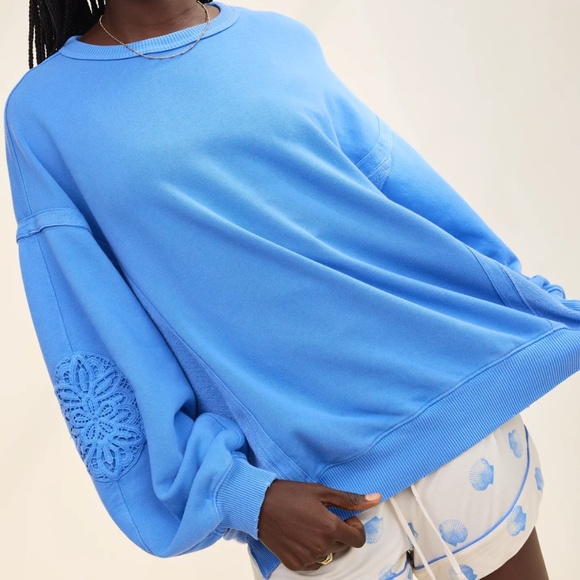 Aerie | Women’s Keep It Light Crochet Sweatshirt Crewneck Oversized - Picture 1 of 13